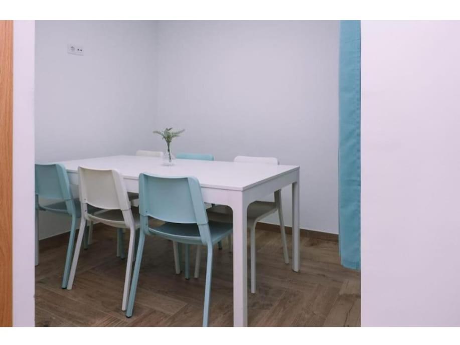 Piso Centrico Y Tranquilo Apartment Vigo Luaran gambar