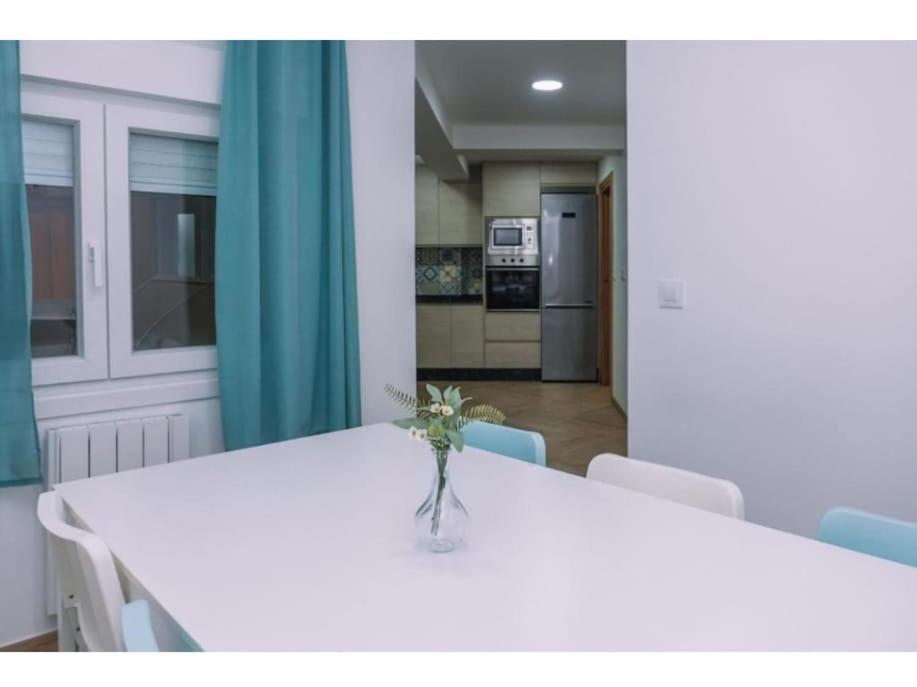 Piso Centrico Y Tranquilo Apartment Vigo Luaran gambar